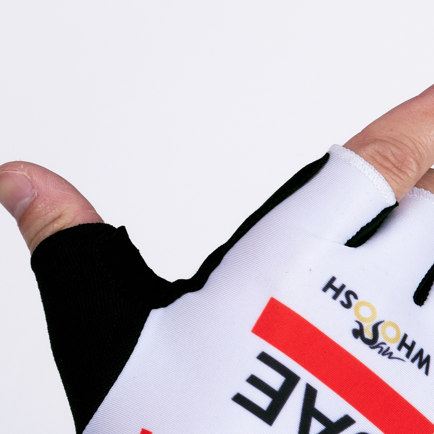 2026 UAE Team Cycling Gloves F – Workout Glove Gym Bewertung und Preis